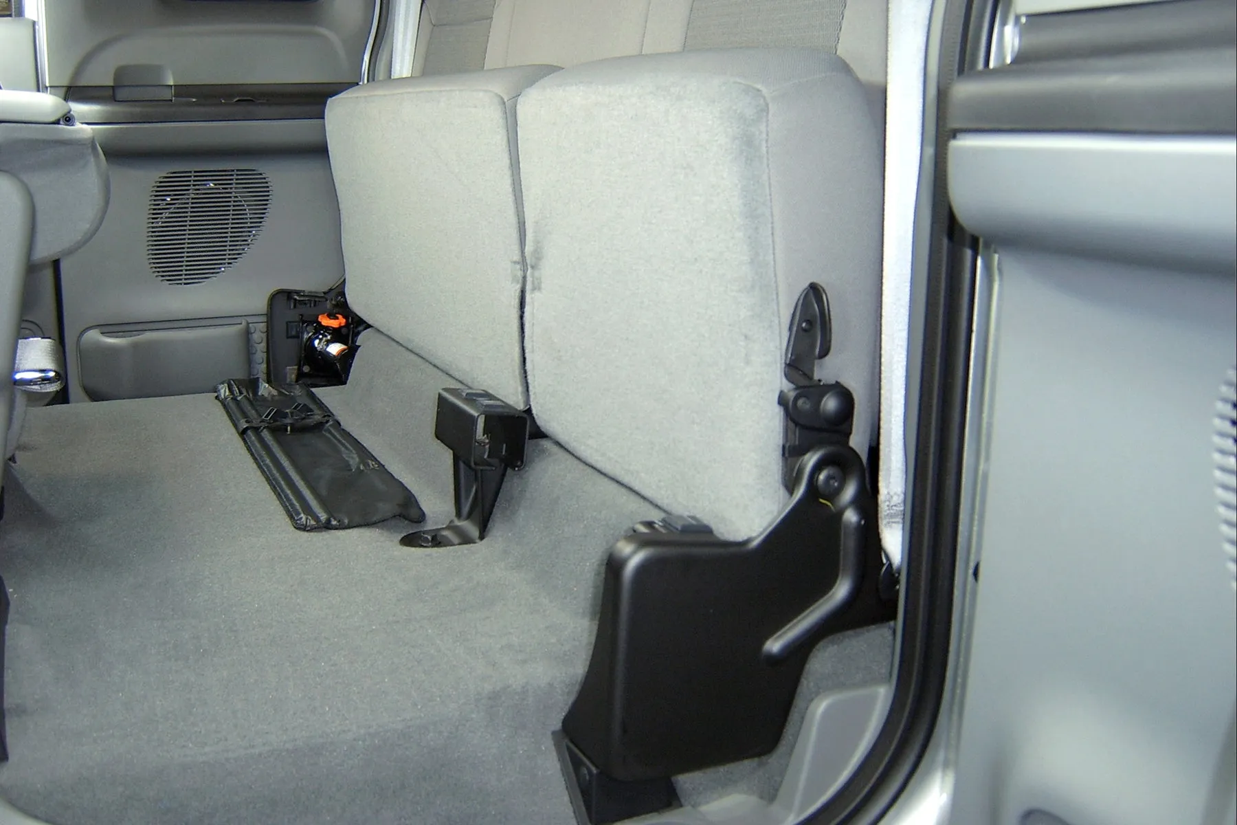 DU-HA 20016 DU-HA 20016 Underseat Storage / Gun Case - Tan